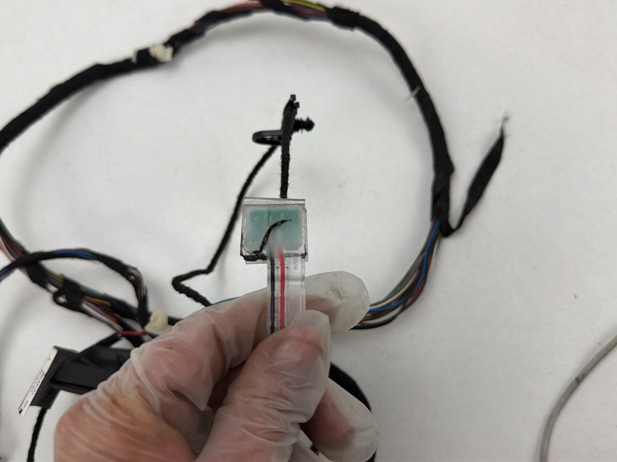2014-2015 BMW X1 E84 Door Wire Connector 540617-10 OEM