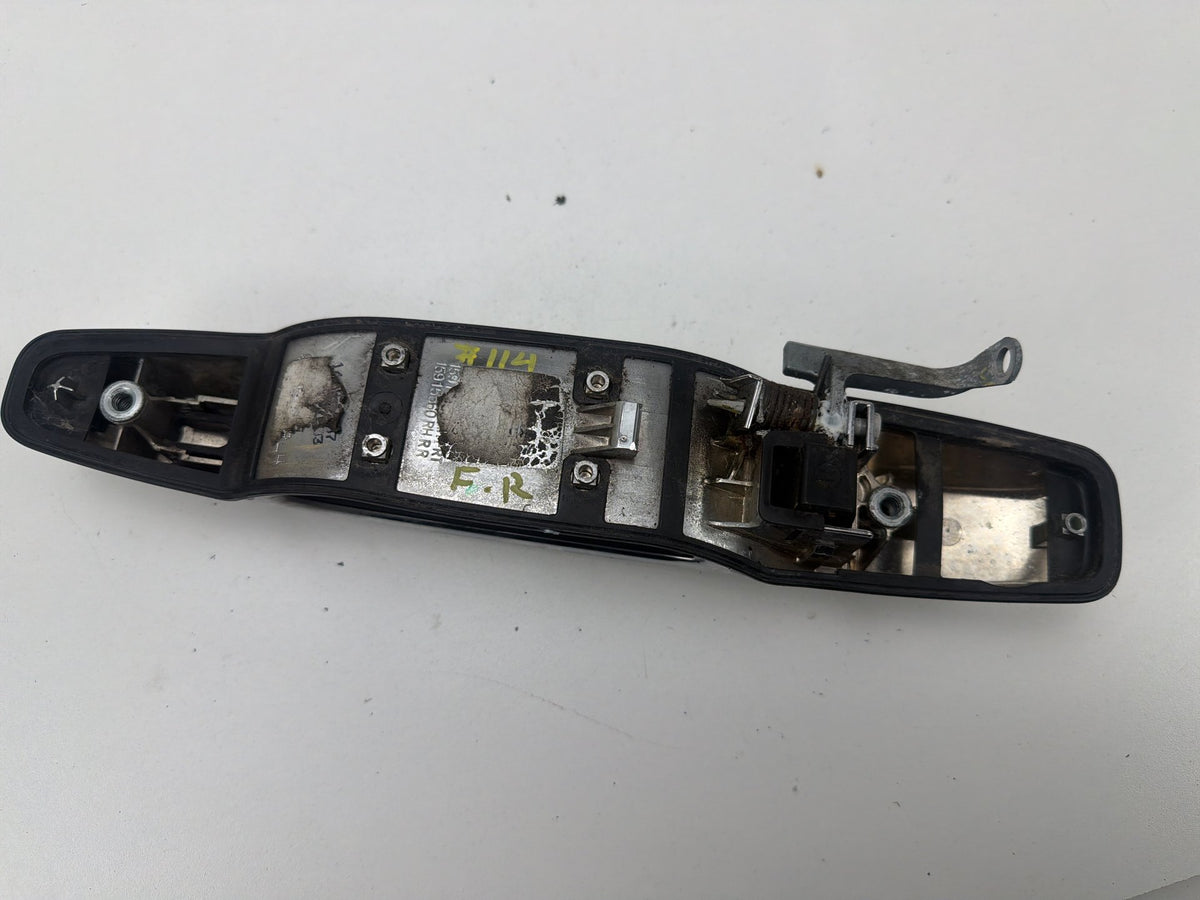 2007-2013 GMC Yukon - Front Left Door Handle 15915660 OEM