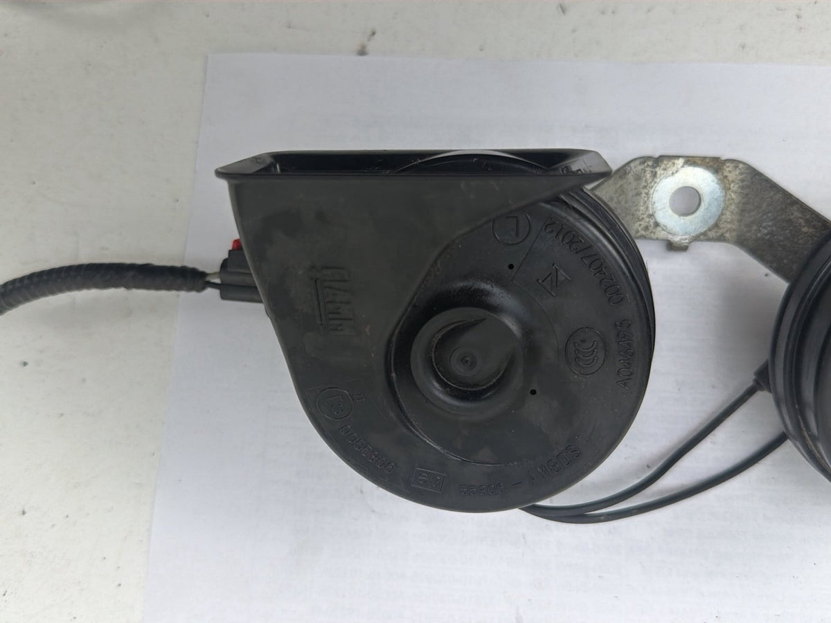 2013-2018 Ram 1500 High & Low Note Tone Horn Signal Set of 2 A046495 OEM