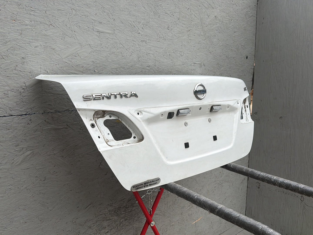 2016-2019 Nissan Sentra Rear Trunk Lid Tailgate Shell Cover Panel OEM