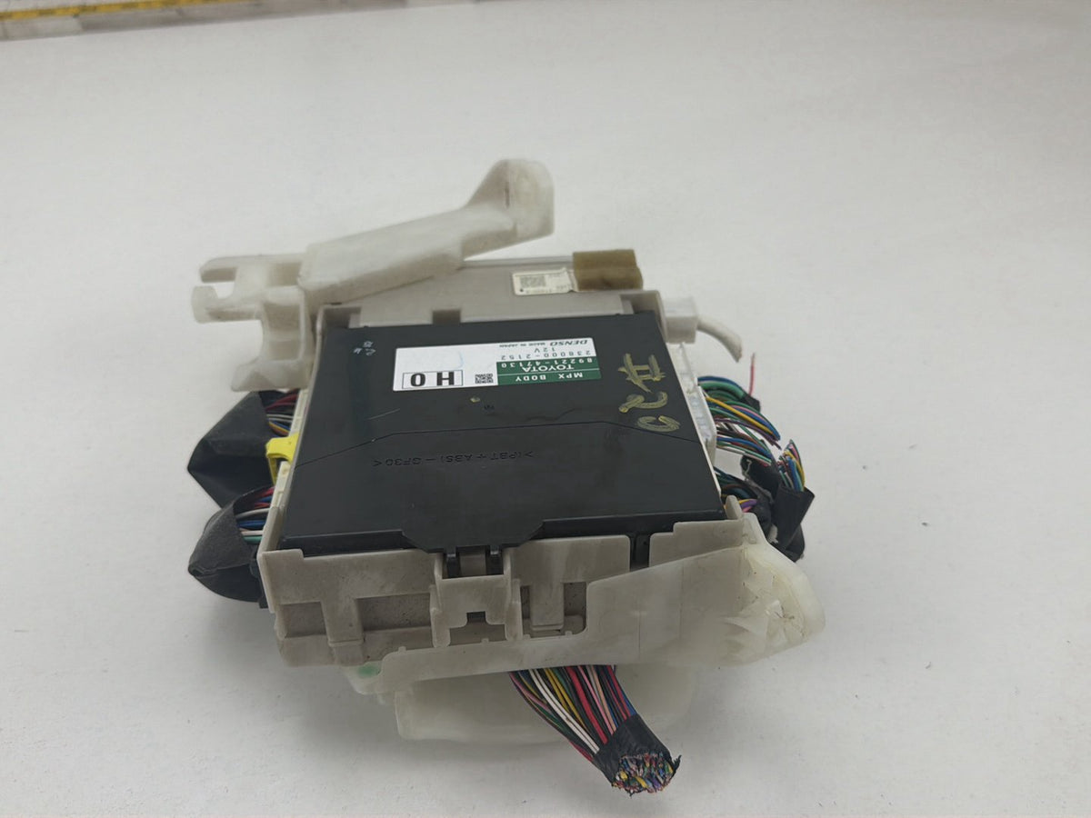 2010-2011 Toyota Prius Multiplex Network Body Control Module 89221-47130 OEM
