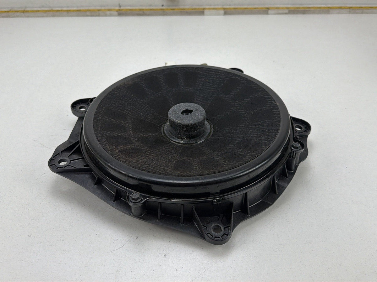 2011-2013 Infiniti G37-Front Right Speakers 284082-001 OEM