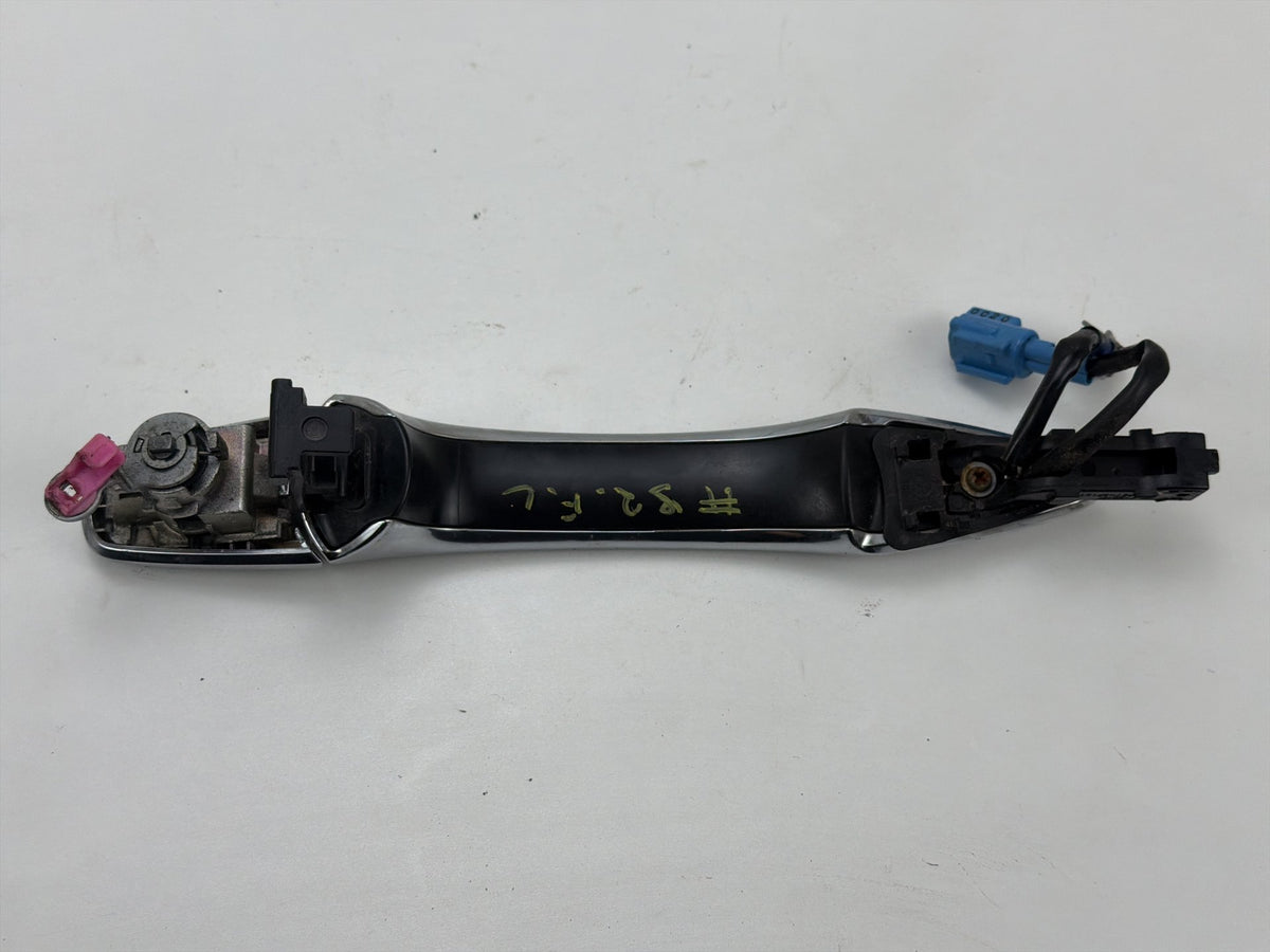 2011-2013 Infiniti QX56 Front Left Side Exterior Door Handle Lock Button OEM