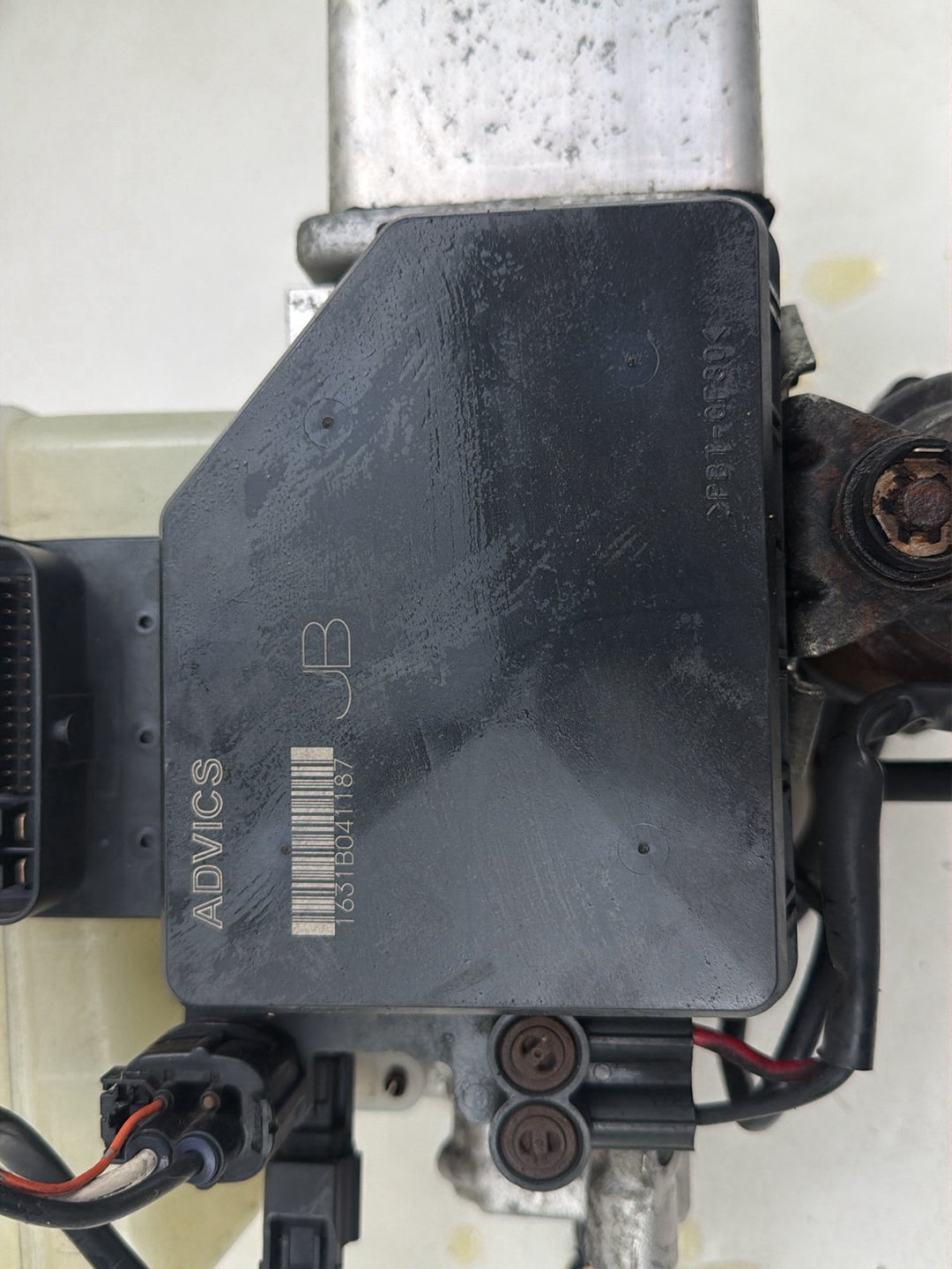 2011-2013 Infiniti QX56 Hydraulic Power Brake Booster Cylinder ABS Pump OEM