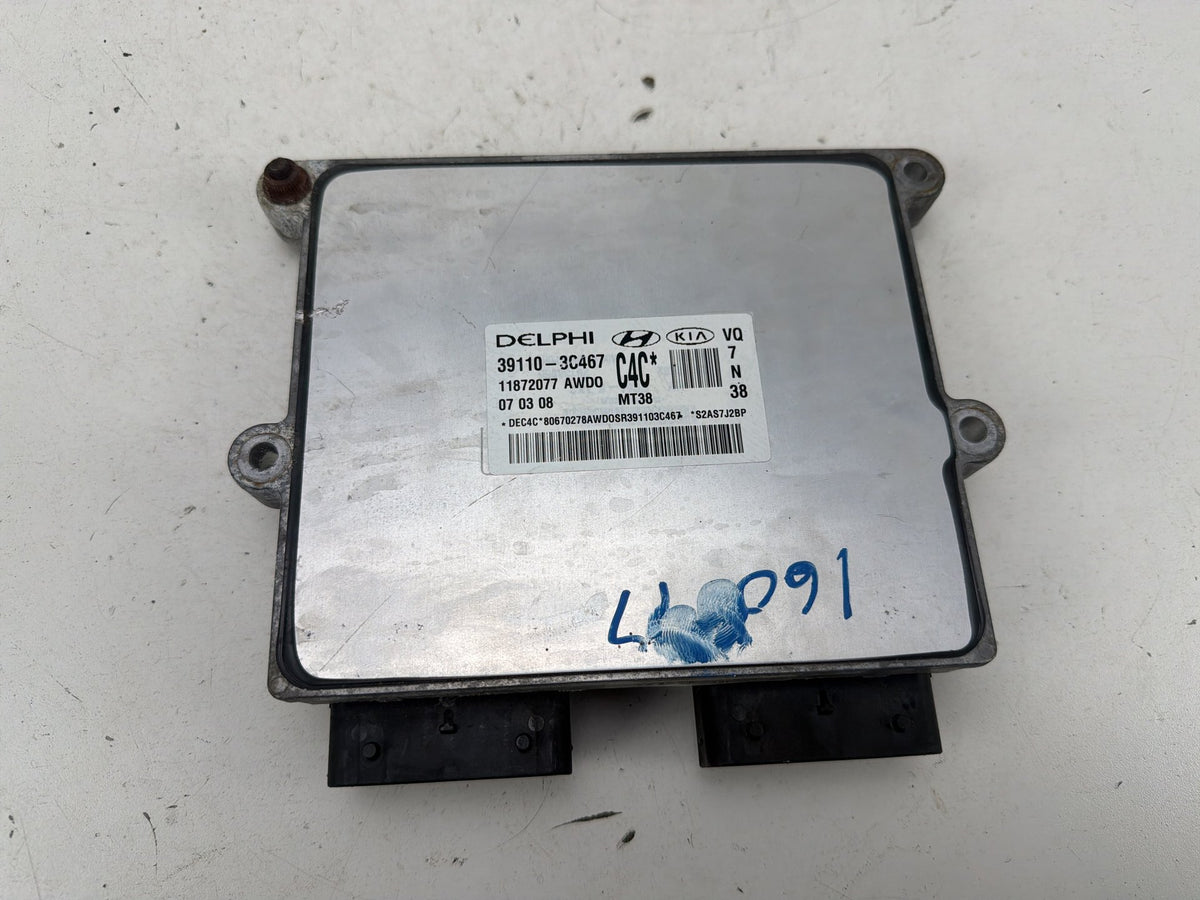 2007-2009 Hyundai Entourage Engine Control Module ECU ECM 39110-3C467 OEM
