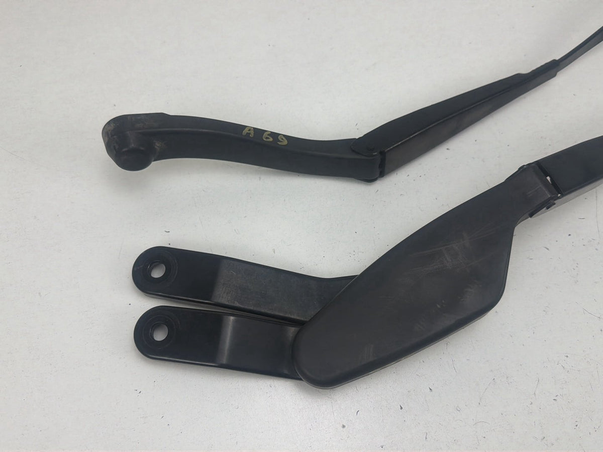2010-2013 Mercedes E350 Front Left & Right Windshield Wiper Arm 97036203 OEM