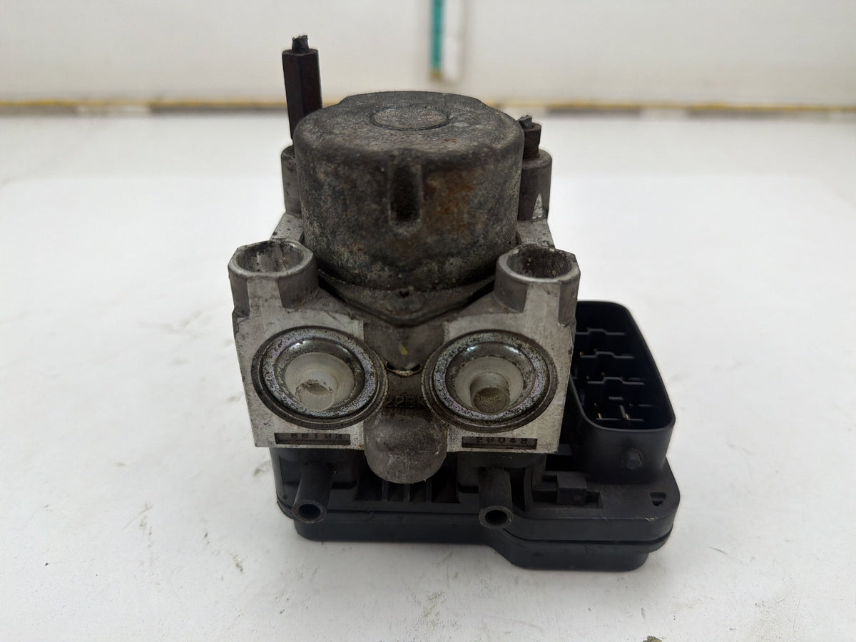 2006-2011 Toyota Yaris Anti-Lock Brake ABS Control Module 89541-52580 OEM