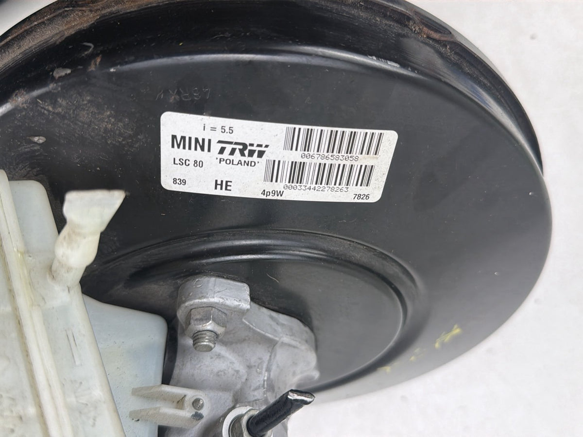 2007-2011 Mini Cooper S R56 Unit Master Cylinder Expansion Tank 34336863545 OEM