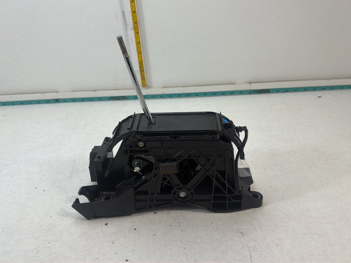 2007-2009 Toyota Camry XV40- Automatic Transmission Gear Shifter Assembly OEM