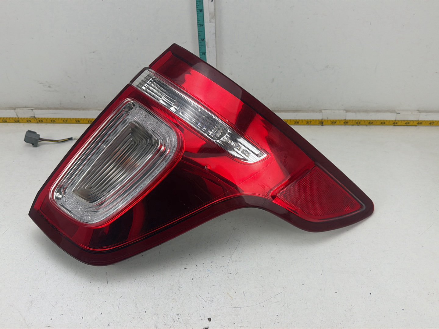 2011-2015 Ford Explorer Rear Right Passenger Side Tail Light BB53-13B504-A OEM