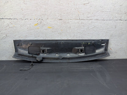 2010-2012 Land Rover Range Rover L322 Tailgate Spoiler Wing W/ Brake Light OEM