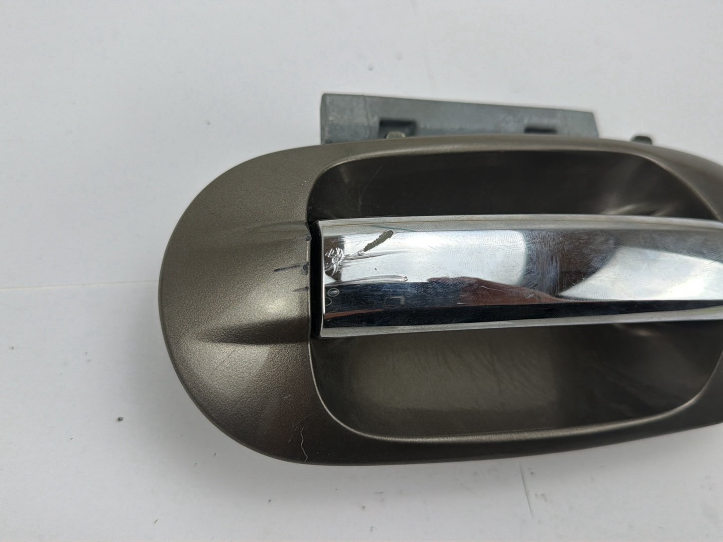 2003-2006 Lincoln Navigator Rear Left Driver Side Exterior Door Handle OEM