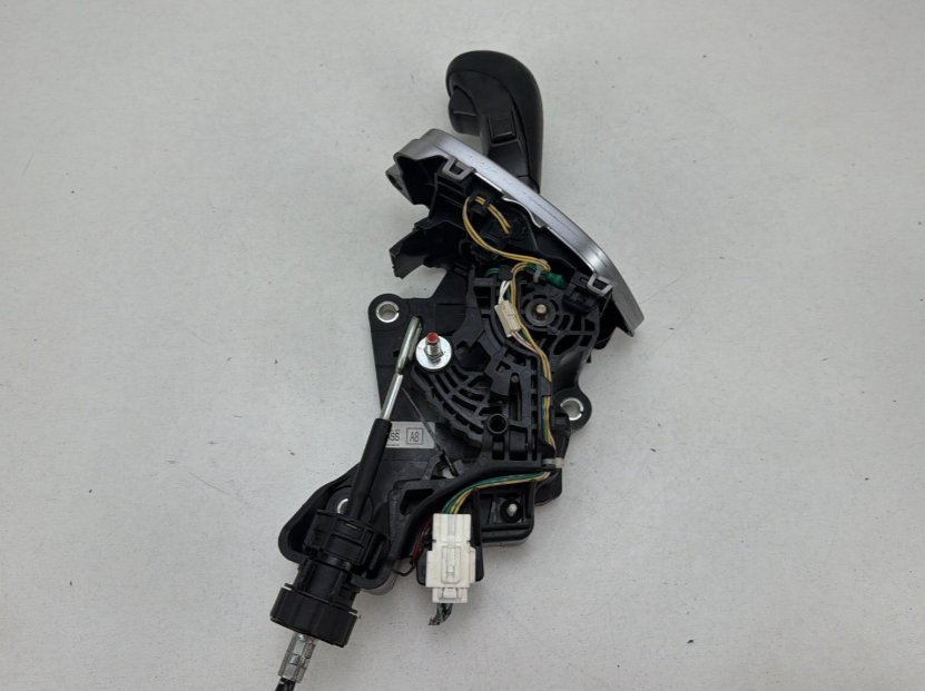 2011-2013 Honda Odyssey Automatic Transmission Gear Shifter Lever OEM