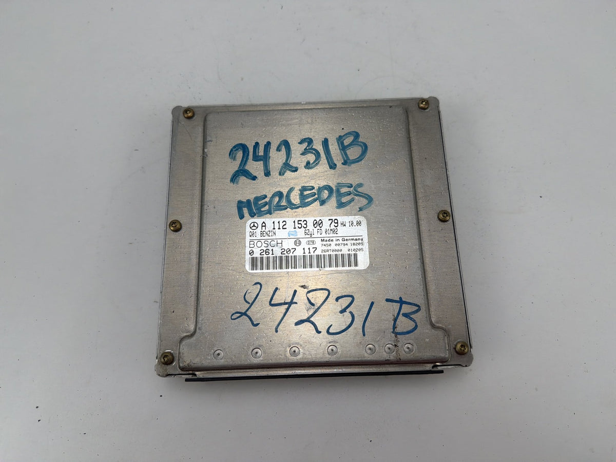 2001-2005 Mercedes-Benz C240 Engine Control Module Unit ECU A1121530079 OEM