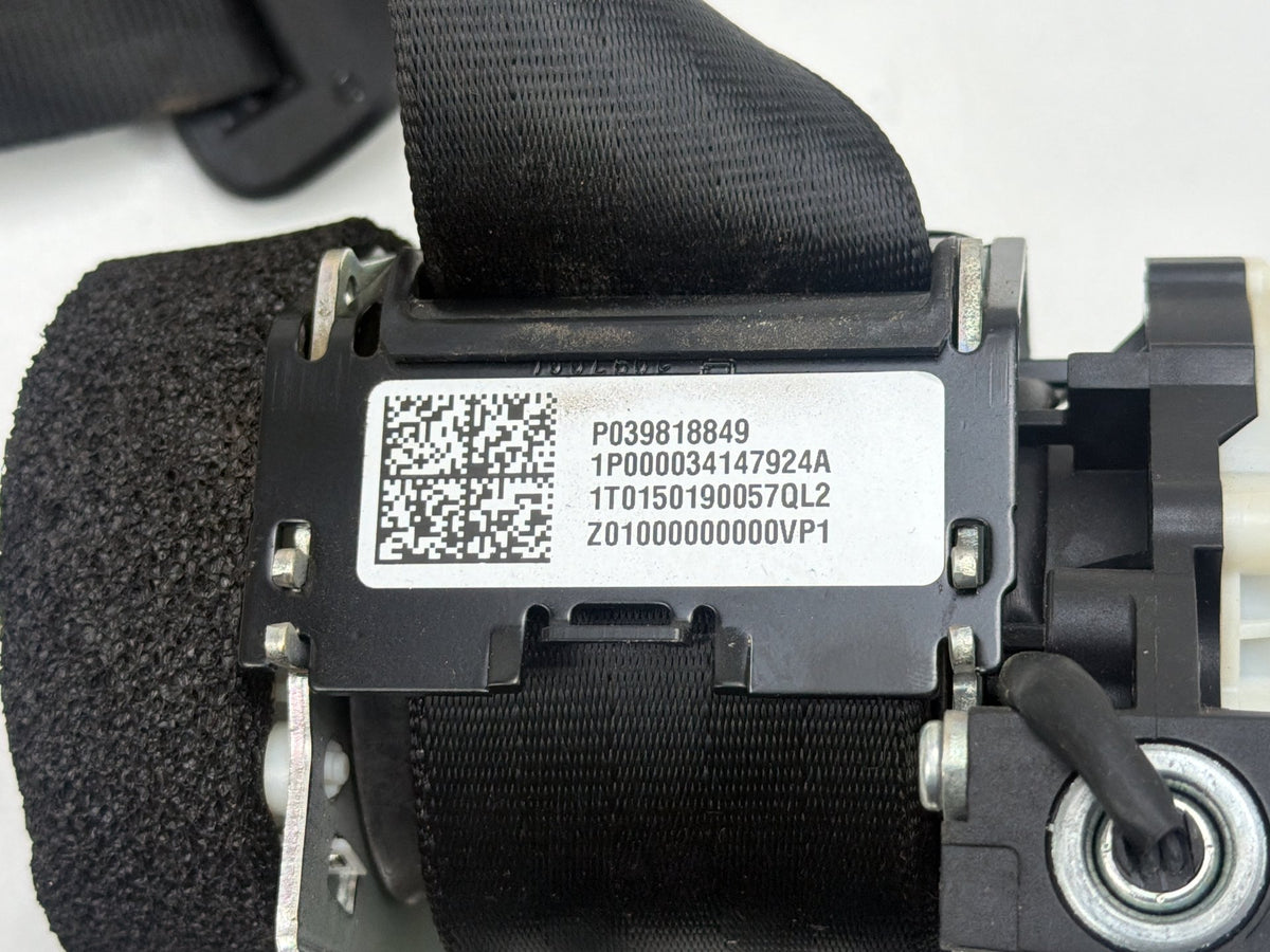 2011-2018 Volvo S60 Rear Left Driver Side Seat Belt Retractor P039818849 OEM