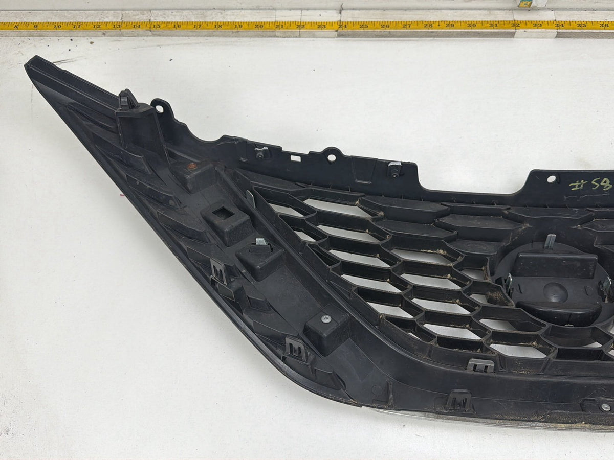 2017-2019 Nissan Sentra B17-Front Bumper Radiator Support Cover Grille 62310-3YU0D OEM