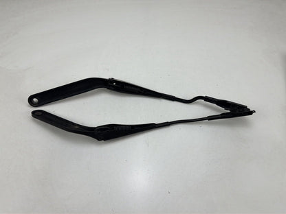 2011-2016 Mini Countryman Cooper S R60 Front Wiper Arm Pair 9806440, 9806441 OEM