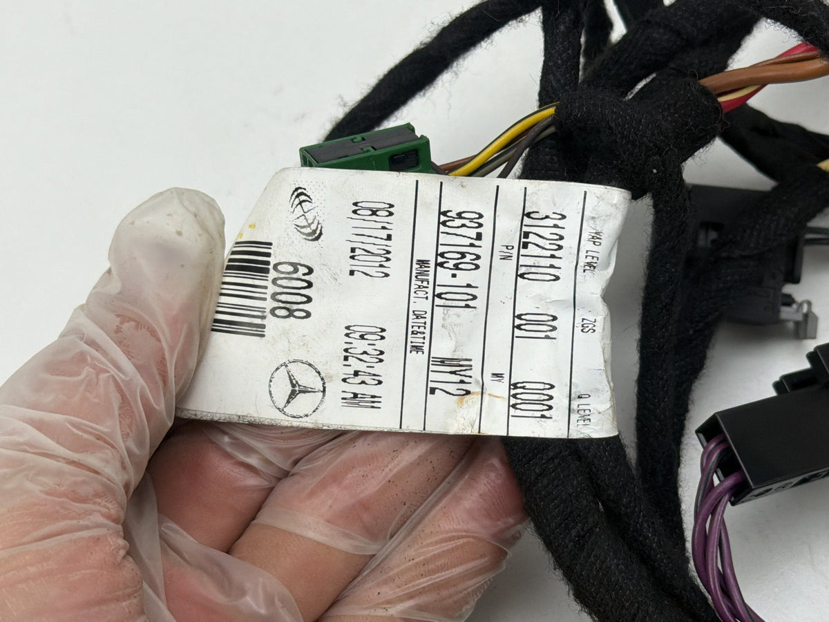 2012-2015 Mercedes-Benz Front Right Passenger Side Door Wire Wiring Harness OEM