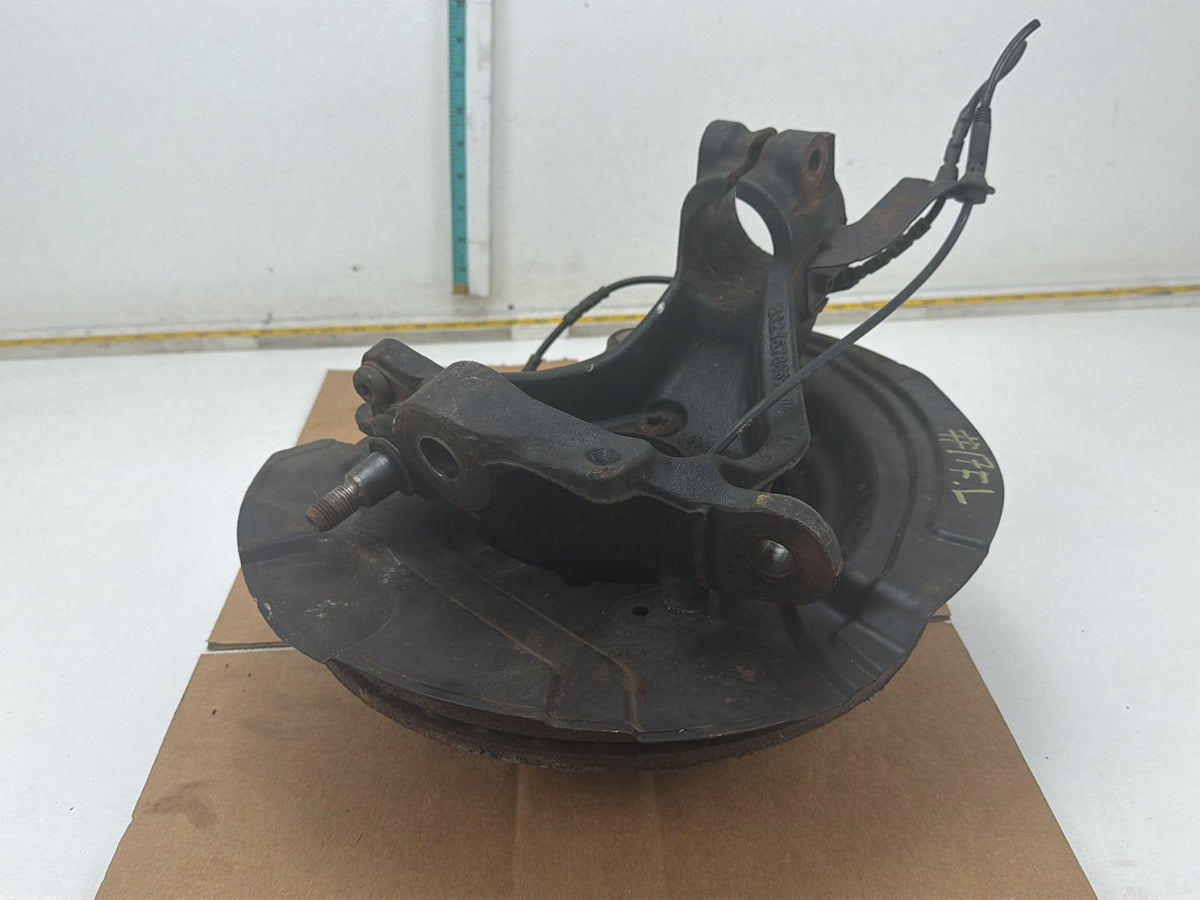 2012-2015 BMW X1 E84 Left Front Spindle Knuckle Hub 3121 6788699 OEM