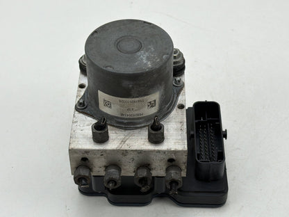 2016-2017 Jeep Cherokee KL ABS Pump Anti-Lock Brake Control Module Assembly OEM