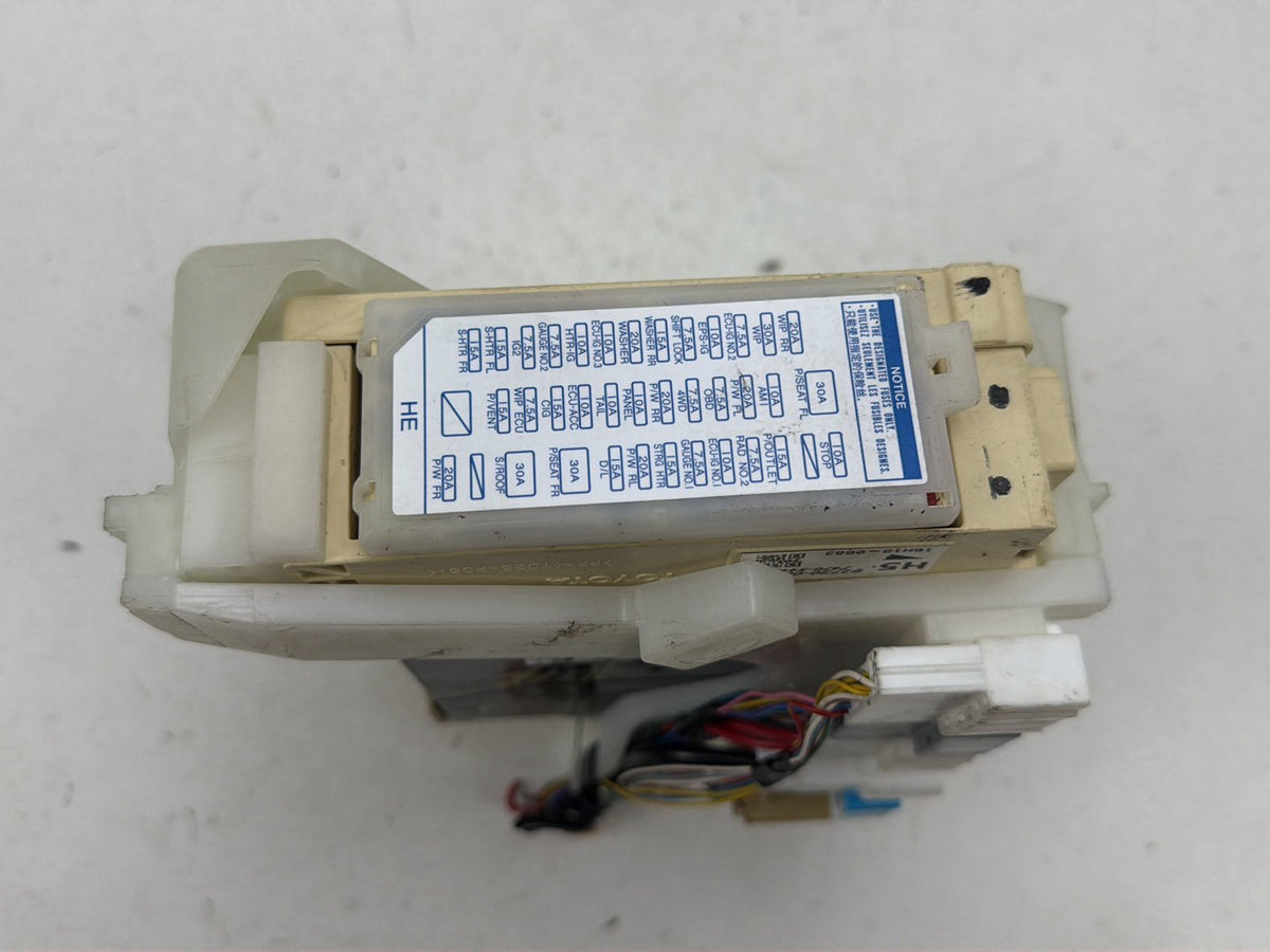 2015-2020 Toyota Sienna Dash Interior Fuse Box Junction Block Assembly OEM