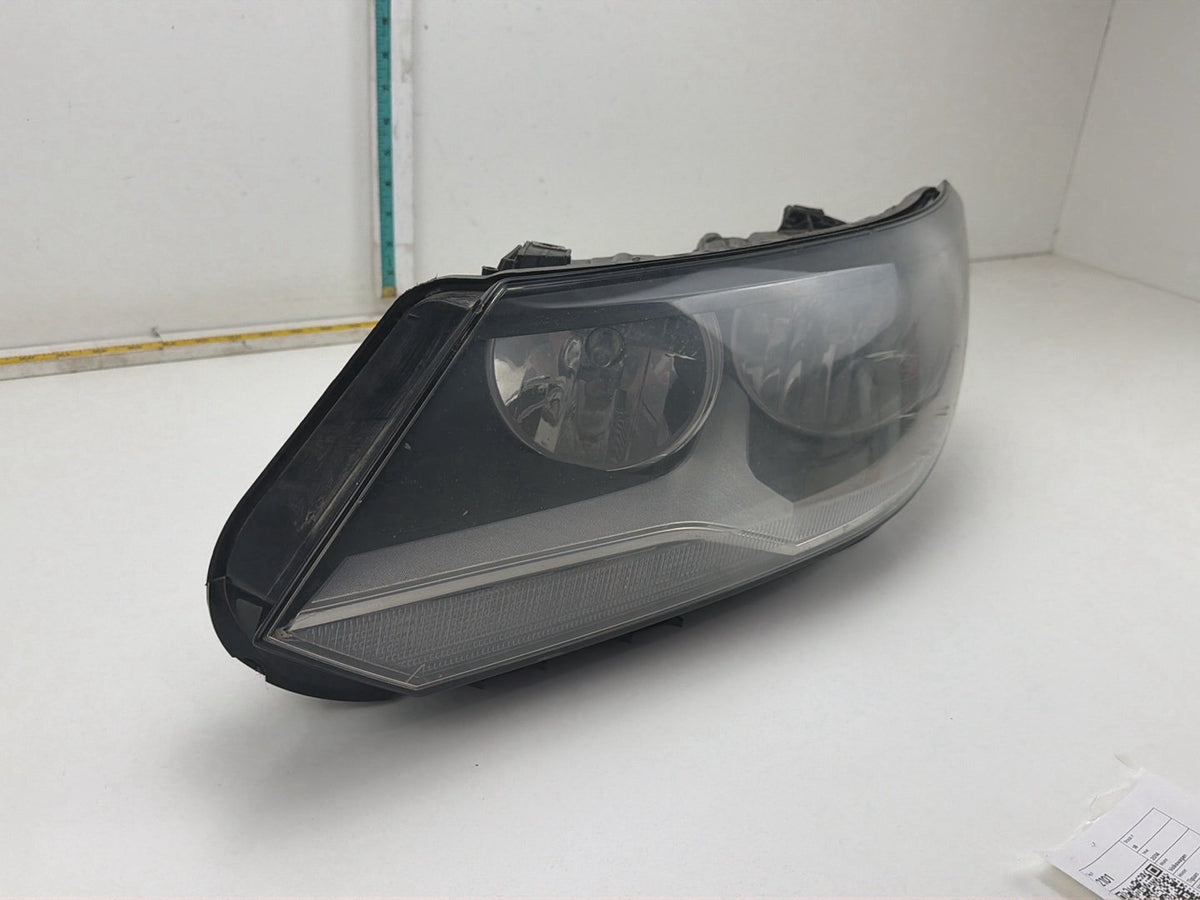 2013-2017 Volkswagen Tiguan Front Left Driver Side Headlight 5N941005B OEM