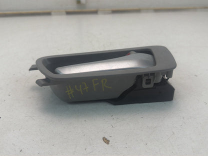 2011-2020 Toyota Sienna L30 -Front Right Passenger Side Door Interior Handle OEM