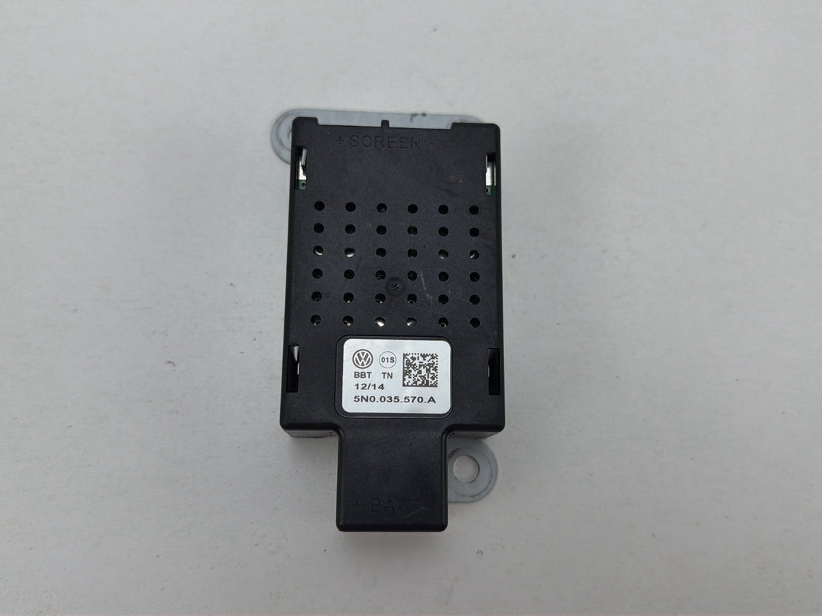 2013-2015 Volkswagen Tiguan Antenna Noise Control Suppressor Module 5N0.035.570.A OEM