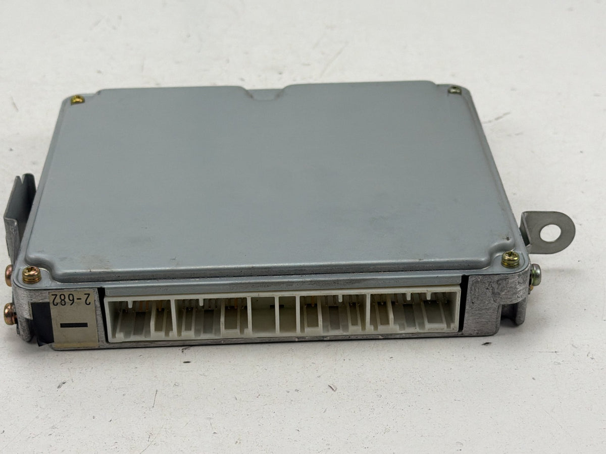 2000-2002 Toyota Celica Engine Computer Control Module 89666-20093 OEM