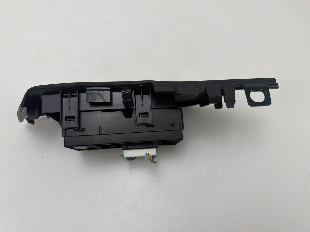 2013-2018 Nissan Altima-Front Right Passenger Door Window Switch 80960-3TA0X OEM
