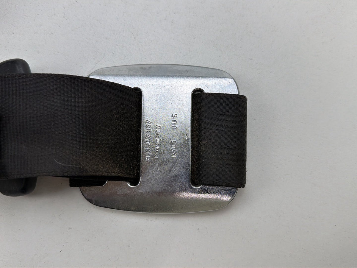2003-2006 Porsche Cayenne Left Rear Passenger Seat Belt 7L0857805A OEM