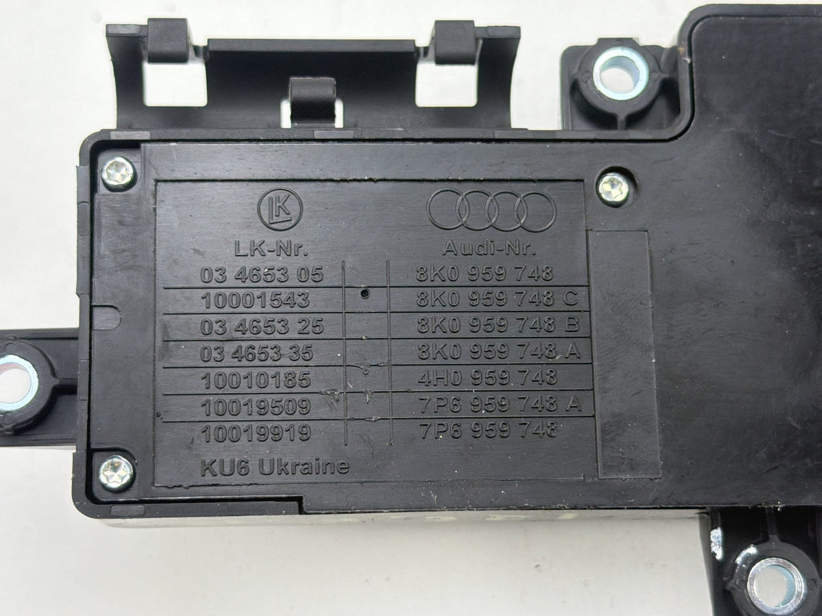 2013-2017 Audi Q5 Front Right Side Power Seat Memory Switch 8K0959748C OEM