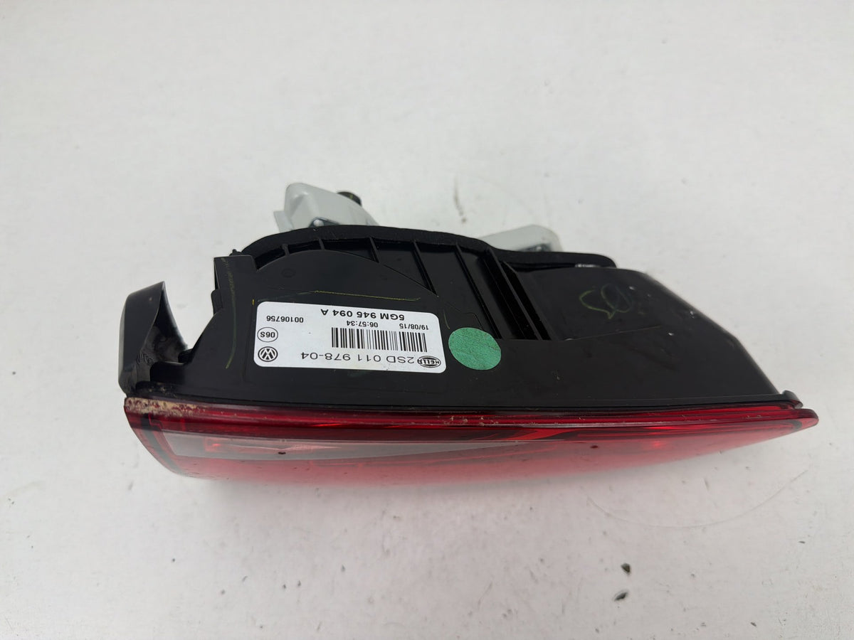 2015-2017 Volkswagen Golf Right Passenger Side Inner Tail Light 5GM945094A OEM