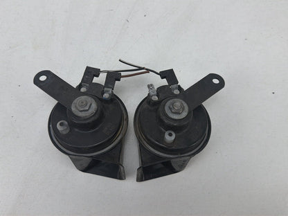 2010-2013 Mercedes-Benz E-Class Coupe High and Low Tone Horn Signal Set OEM