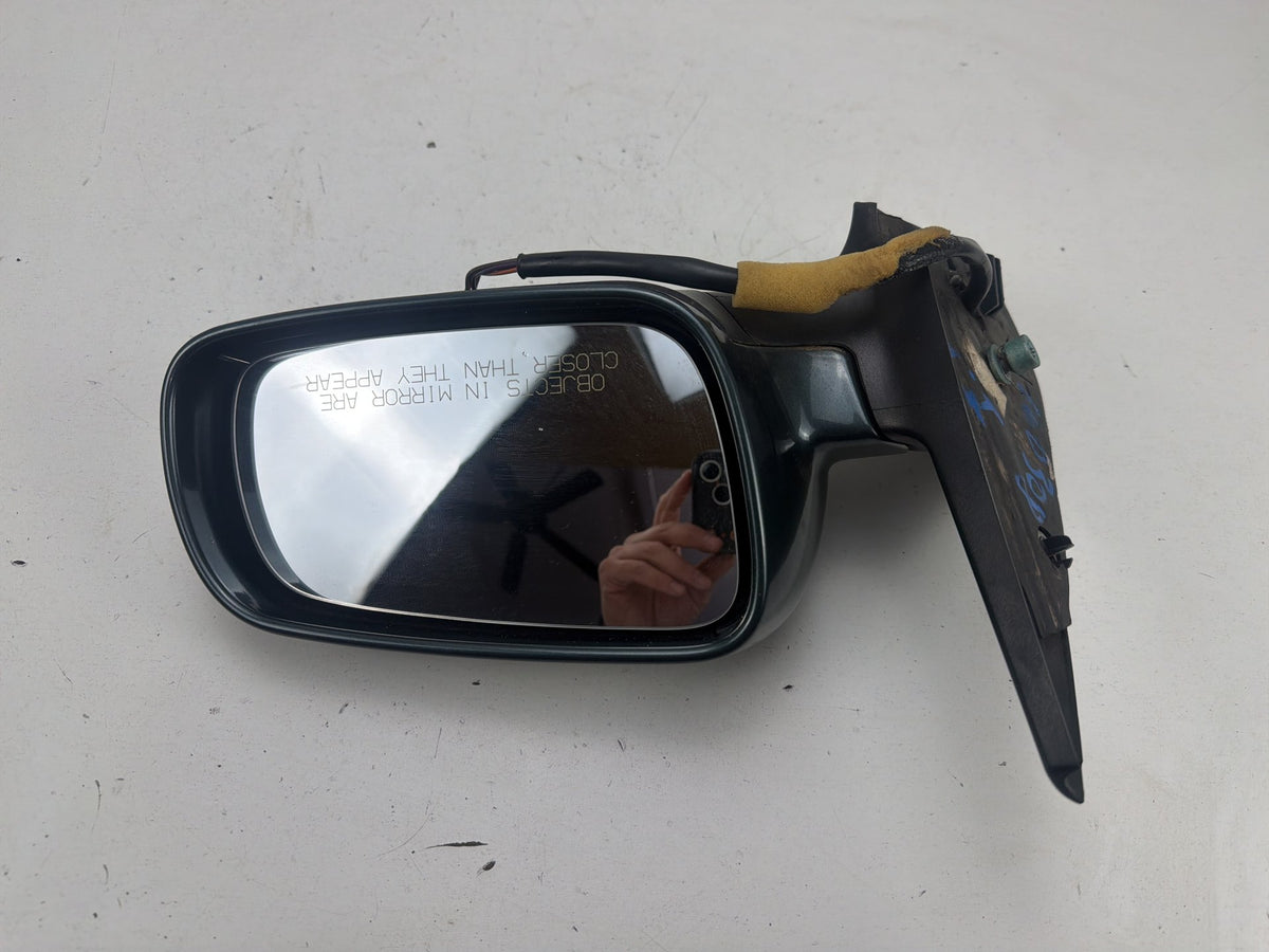 1999-2005 Volkswagen Jetta Front Right Passenger Side Power Door Mirror OEM