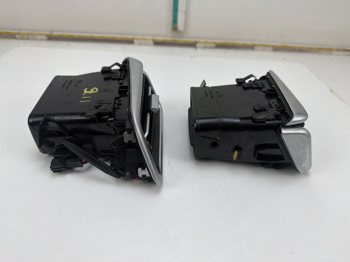 2014-2017 Maserati Ghibli Left & Right Dashboard AC Air Vents Pair 670019062 OEM