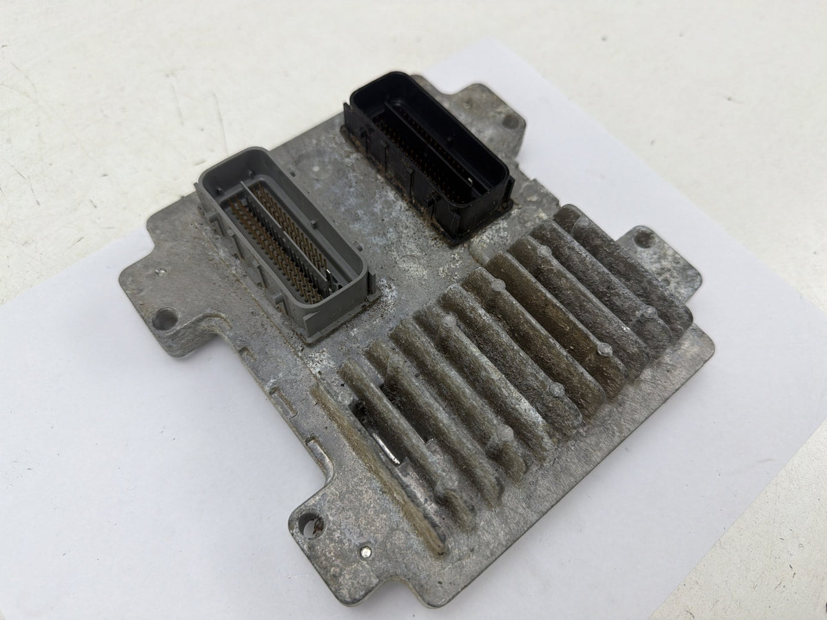 2010-2011 Chevrolet Impala Engine Computer Control Module 12635901 OEM