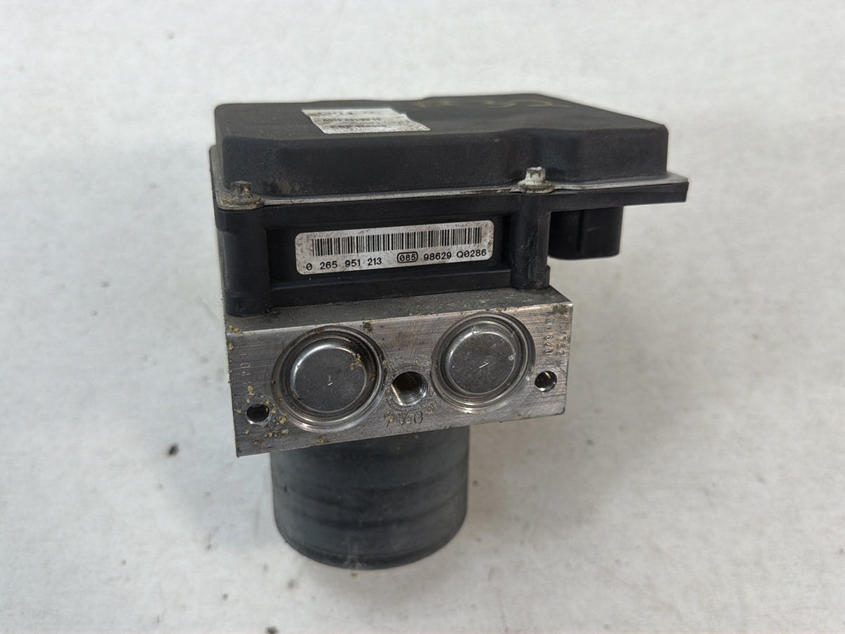 2010-2013 Mercedes-Benz E-Class ABS Anti-Lock Brake Pump Module A2124312912 OEM
