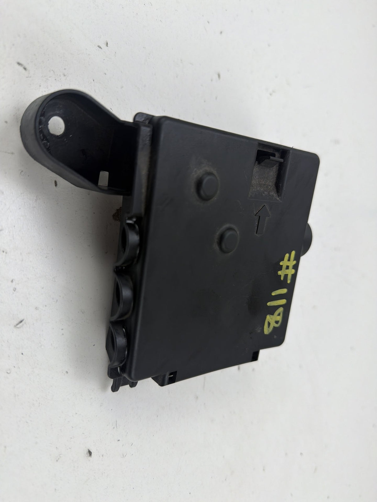 2012-2018 Audi A7 Battery Power Distribution Box Fuse Junction Block OEM