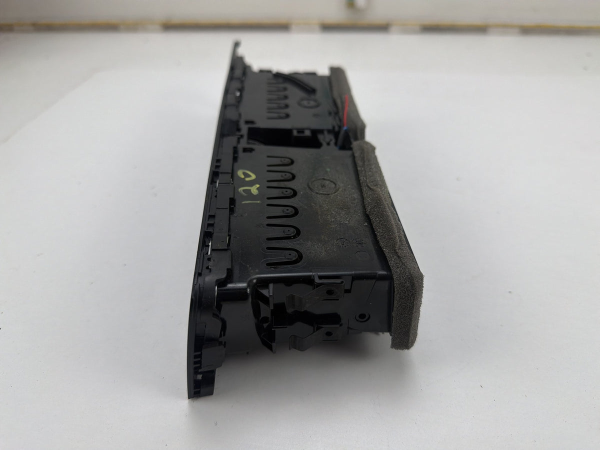 2013-2017 Audi Q5 Front Dashboard A/C Air Vent Grill Outlet 8R1 820 951 OEM