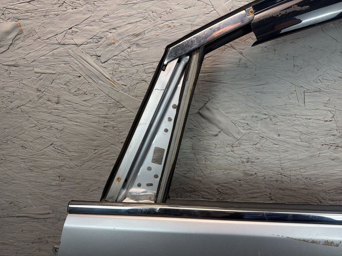 2011-2017 Honda Odyssey Front Left Driver Side Door Shell w/ Door Handle OEM
