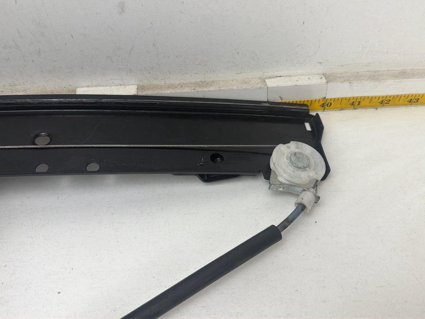 2003-2006 Lincoln Navigator Front Left Side Power Window Regulator w/ Motor OEM