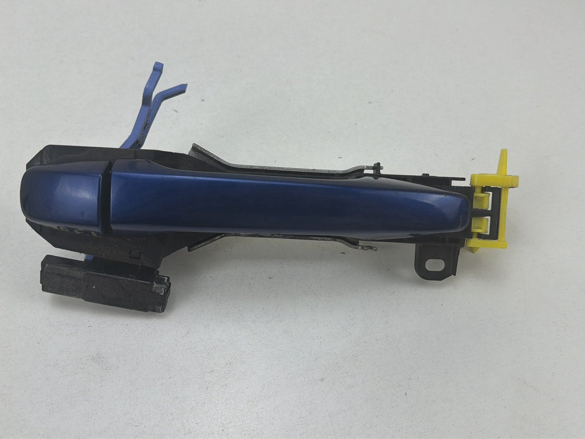 2010-2015 Toyota Prius Left Front Driver Side Exterior Door Handle OEM