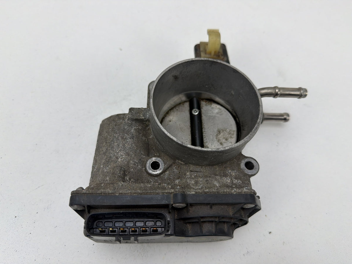 2015-2017 Toyota Camry Engine Throttle Body 22030-0V010 OEM