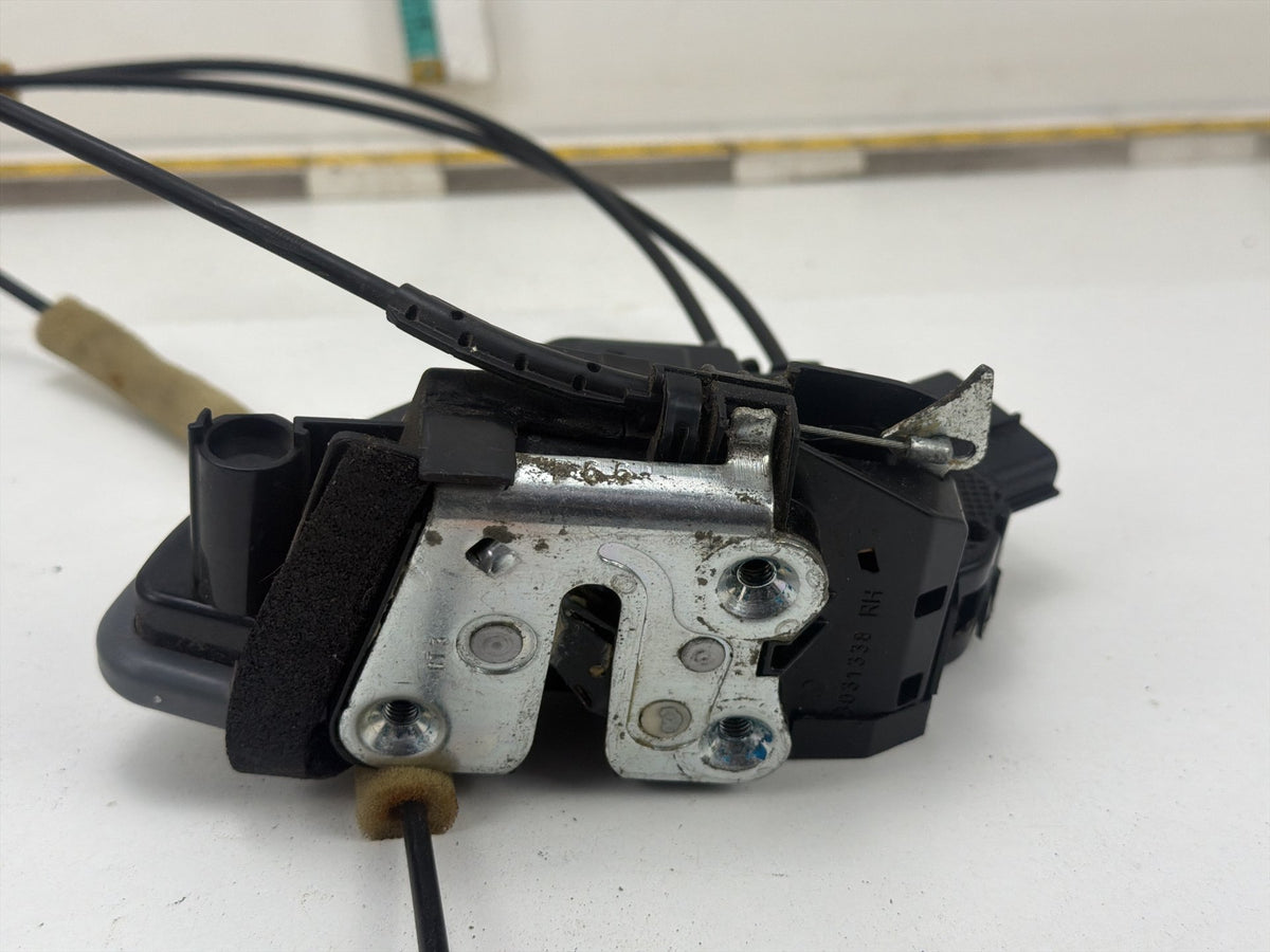 2013-2019 Nissan Sentra Front Right Side Door Lock Actuator W/Handle Bracket OEM