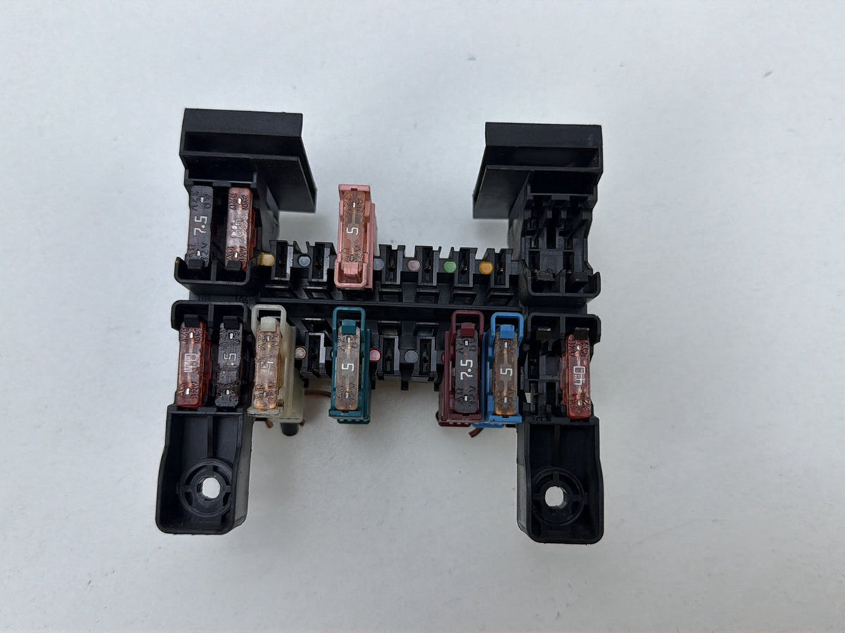 2007-2013 Mercedes-Benz S-Class 550 W221 Fuse Box PN: A2215450701 OEM