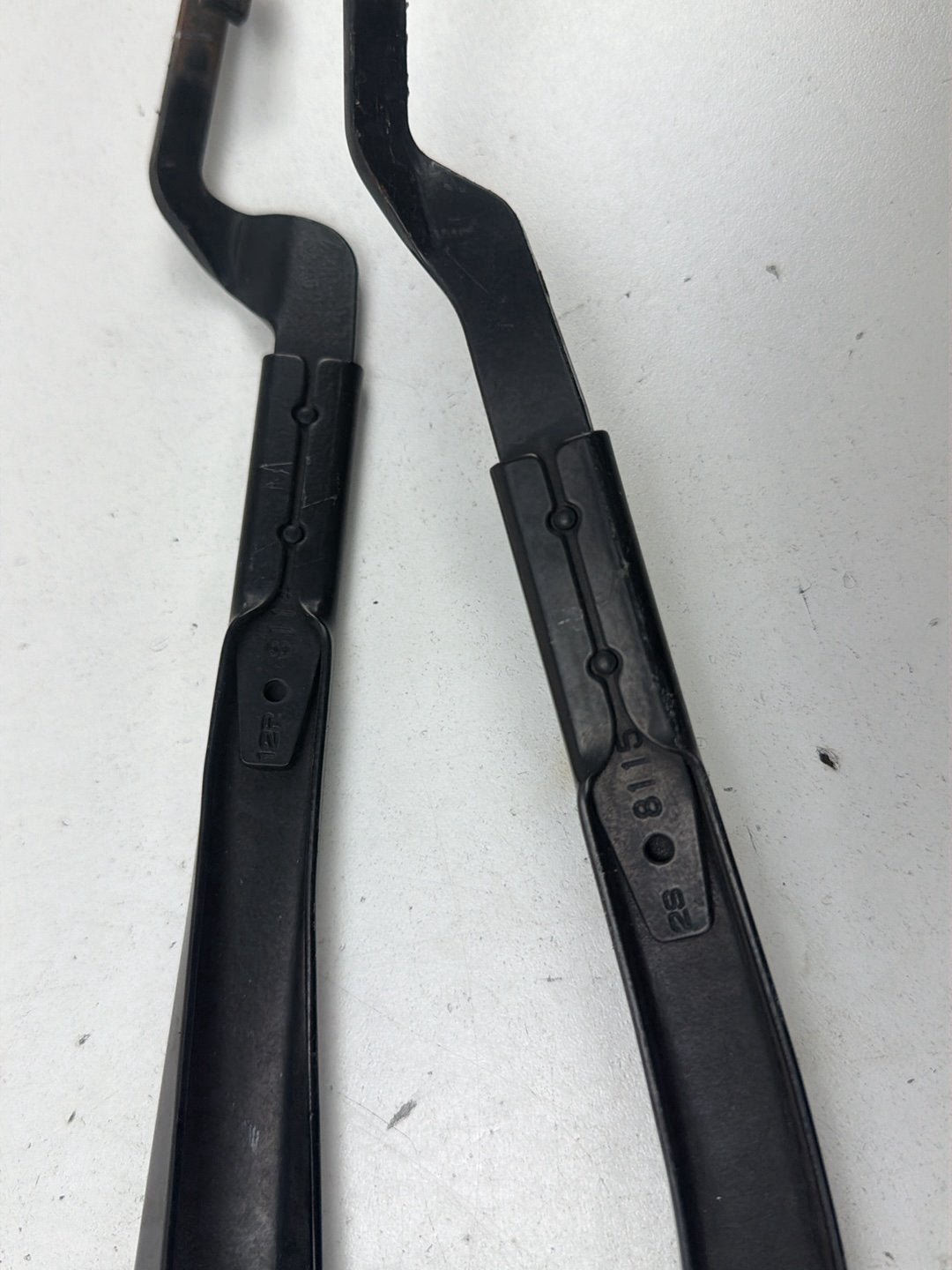2012-2017 Toyota Camry Front Windshield Wiper Arms Left/Right Pair OEM