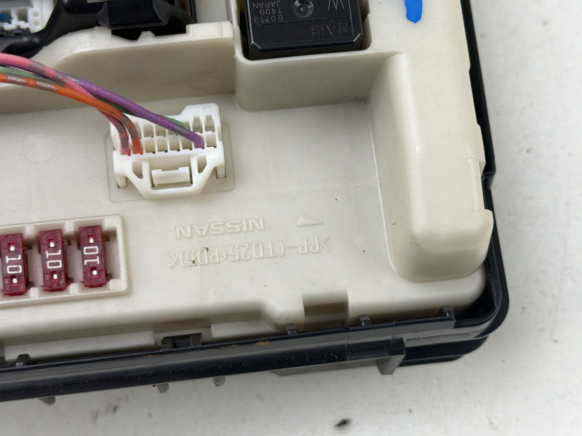 2010-2015 Infiniti G37 Q50 Q60 Fuse Box Relay Module 284B9-JK000 OEM