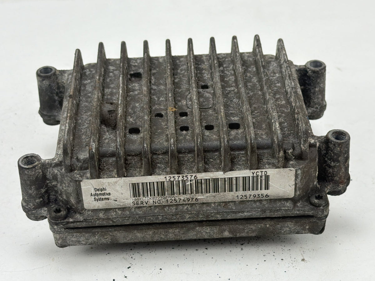 2003-2005 GMC Envoy Engine Computer Control Module 12573576 OEM