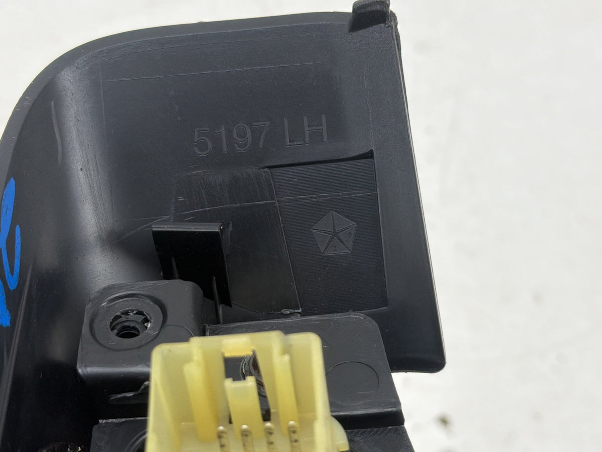 2011-2017 Jeep Patriot Driver Door Power Window Control Switch L0164833 OEM
